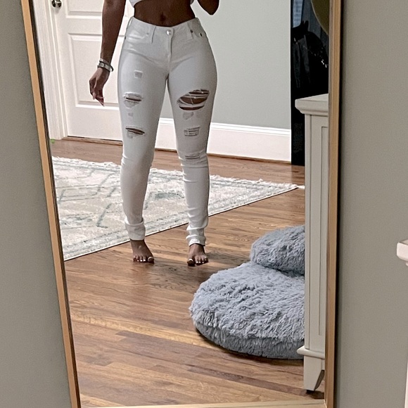 Authentic True Religion Distressed Skinny Jeans. Size 29. Stretch w/Spandex. - Picture 7 of 7